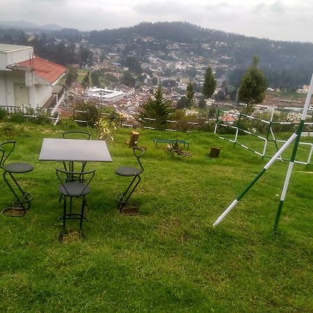 Berry Hills Resort Ooty Kültér fotó