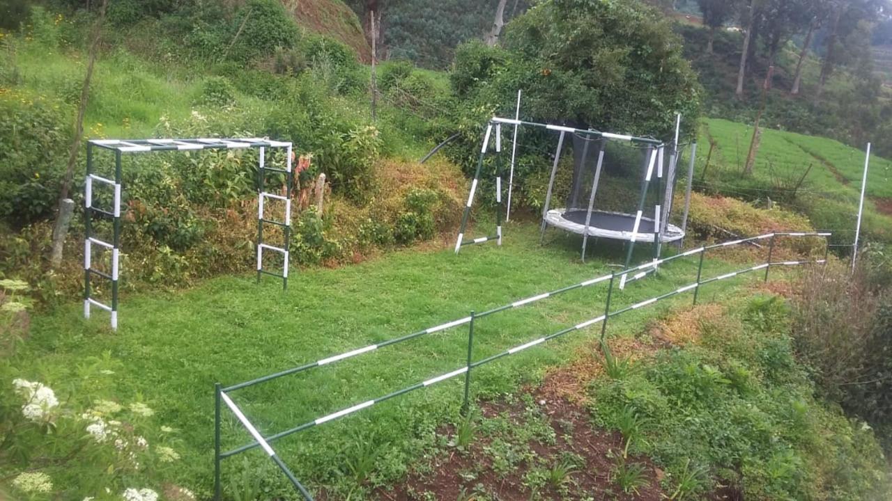Berry Hills Resort Ooty Kültér fotó