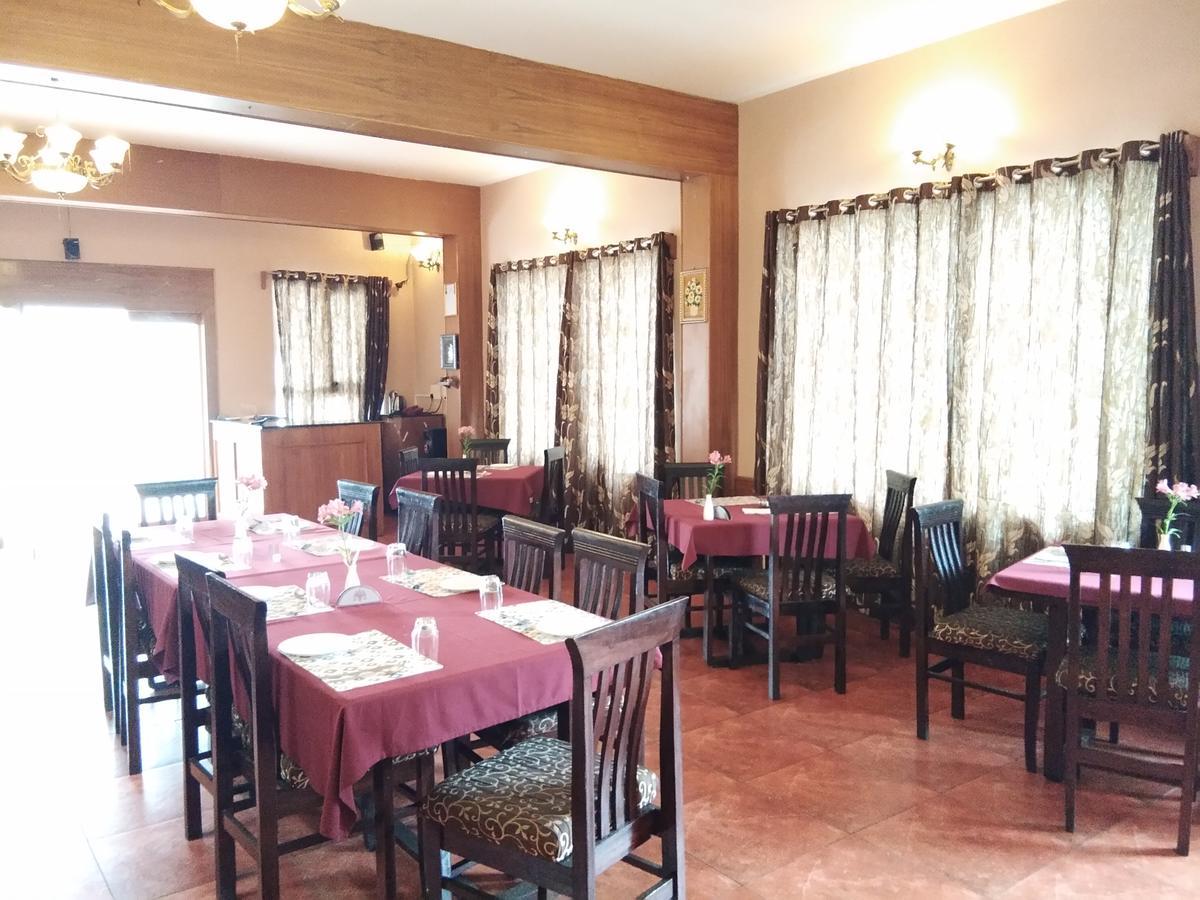 Berry Hills Resort Ooty Kültér fotó