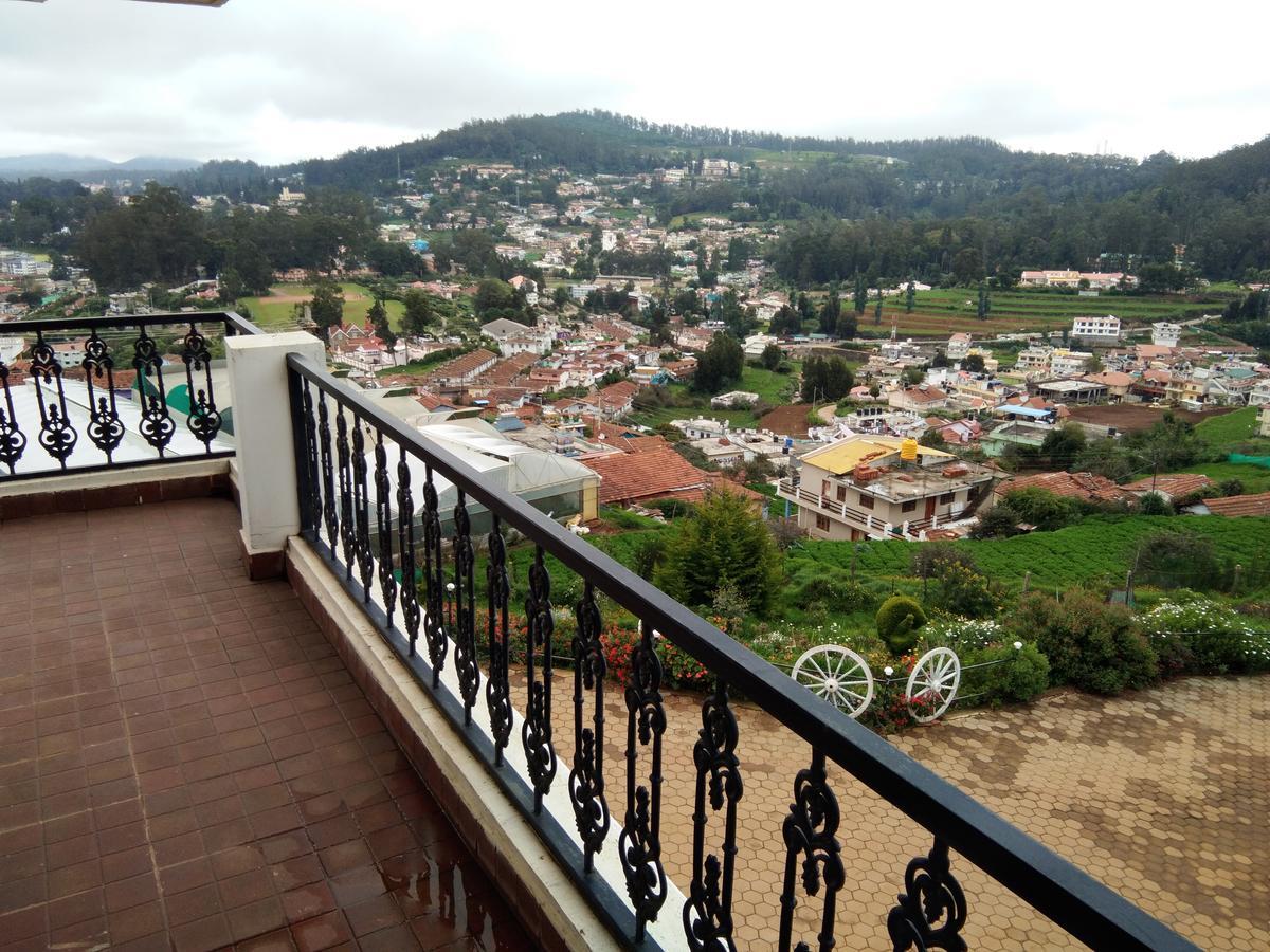 Berry Hills Resort Ooty Kültér fotó